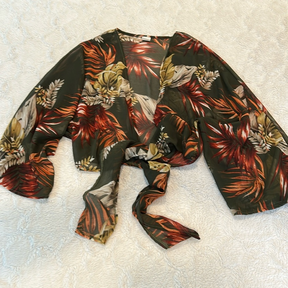 Flowy Kimono-Style Shrug